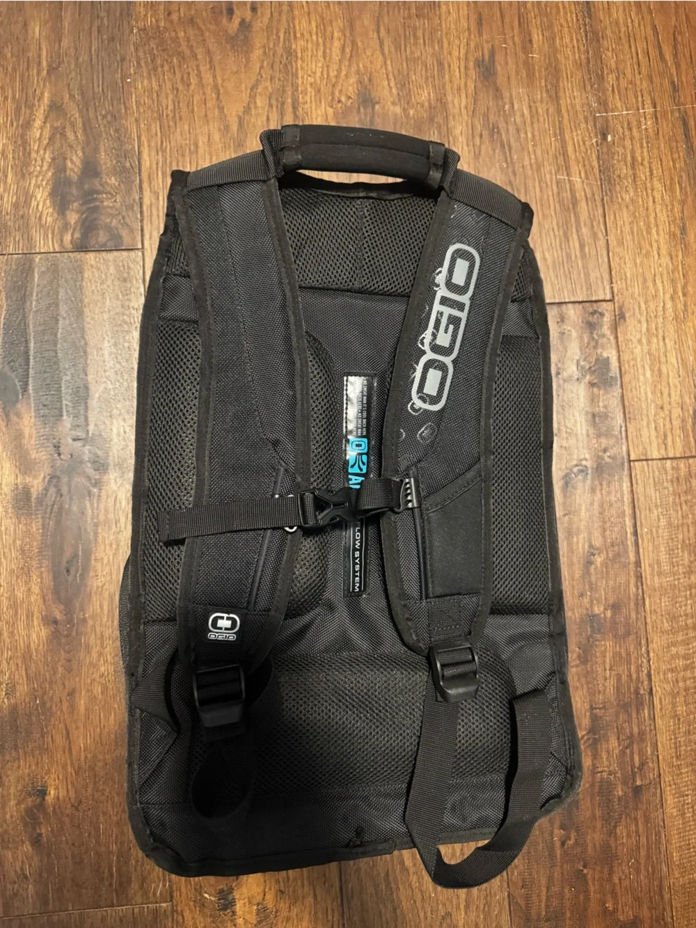 NWOT OGIO Commuter Travel Backpack Black